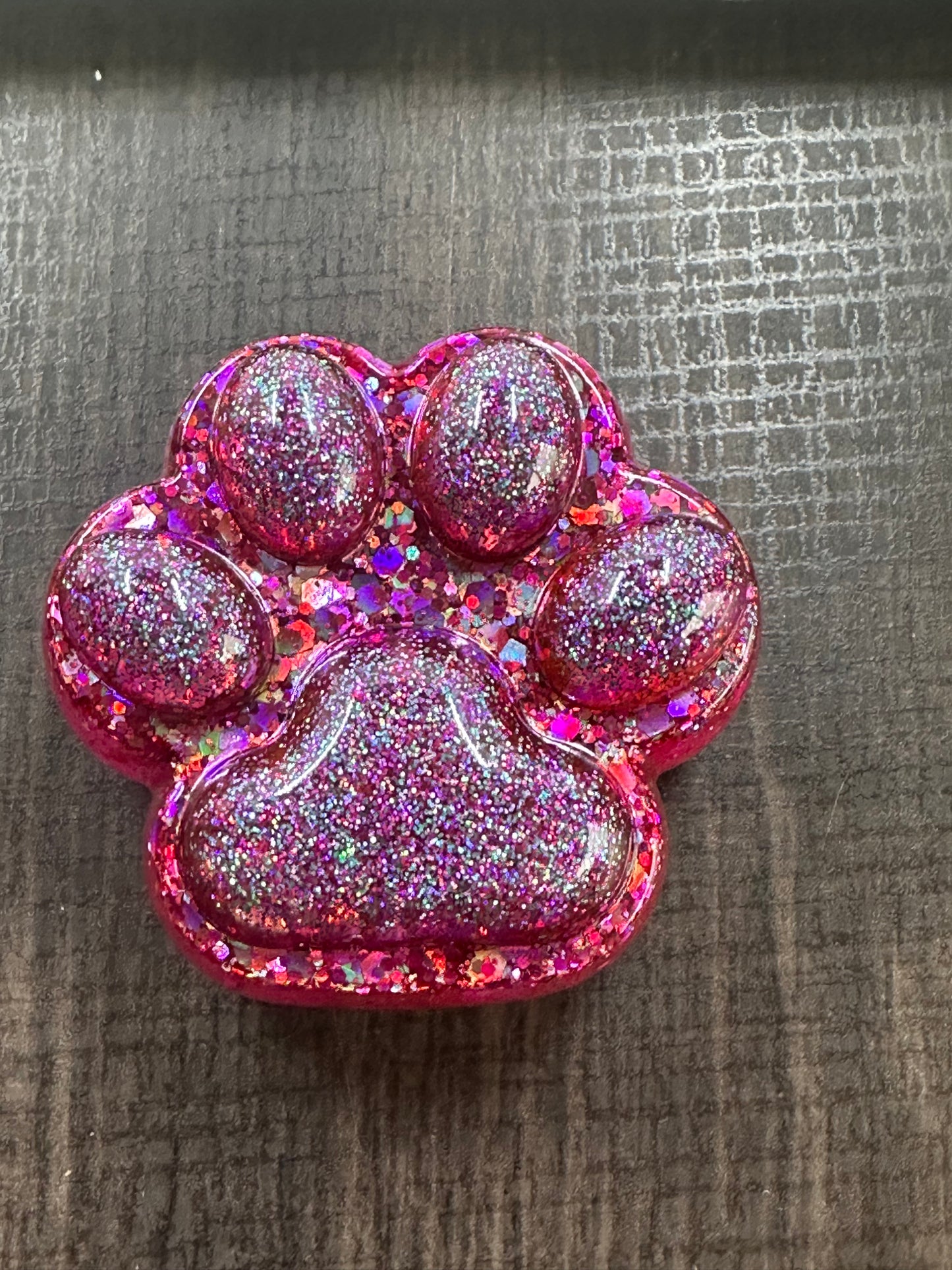 Resin Paw