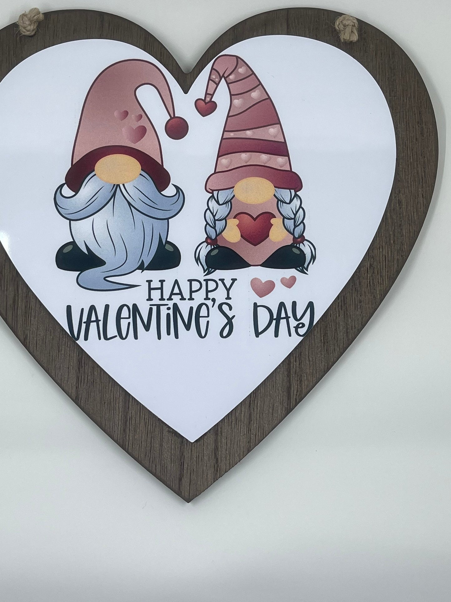 Happy Valentine’s Day gnome sign