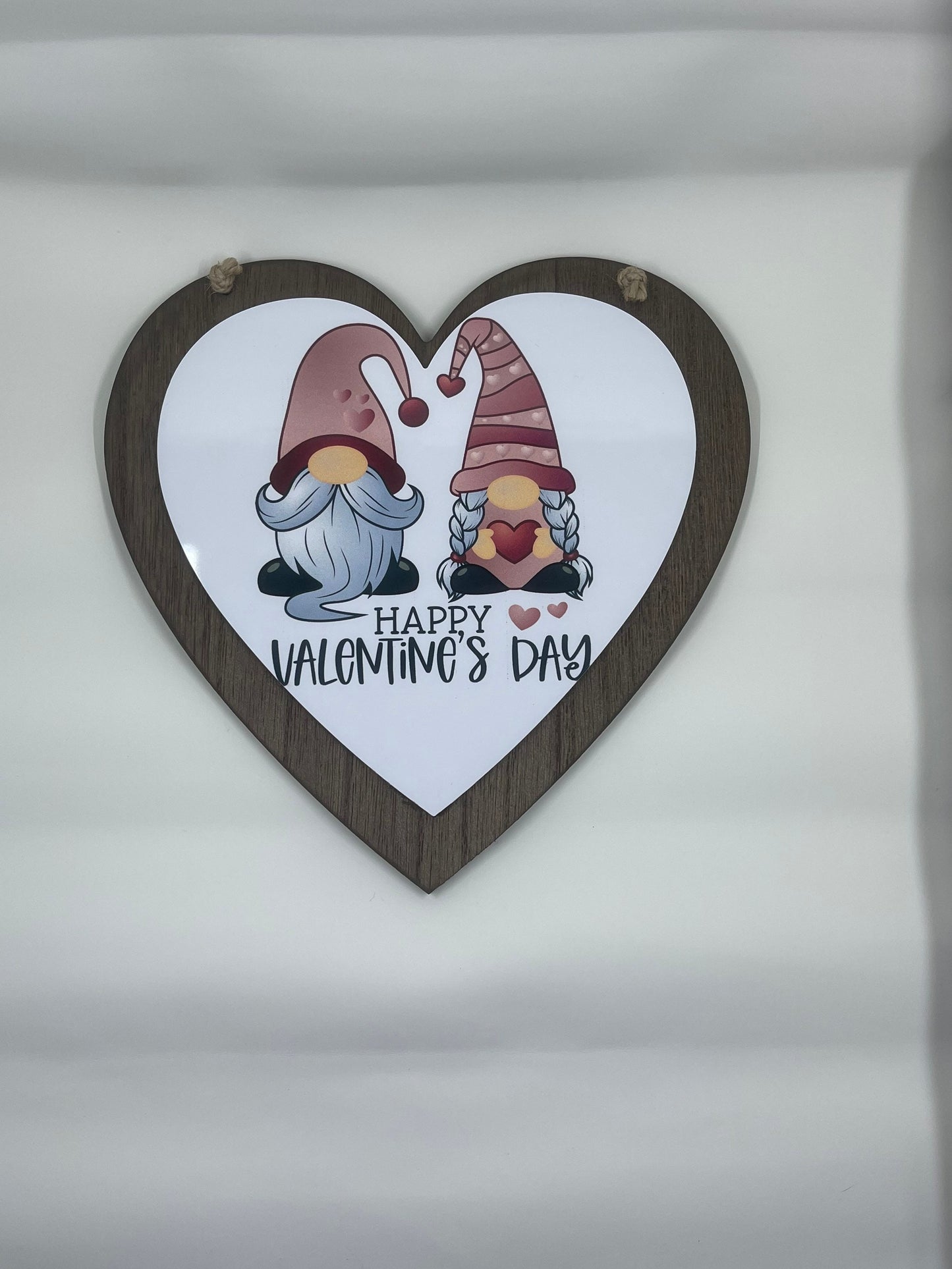 Happy Valentine’s Day gnome sign